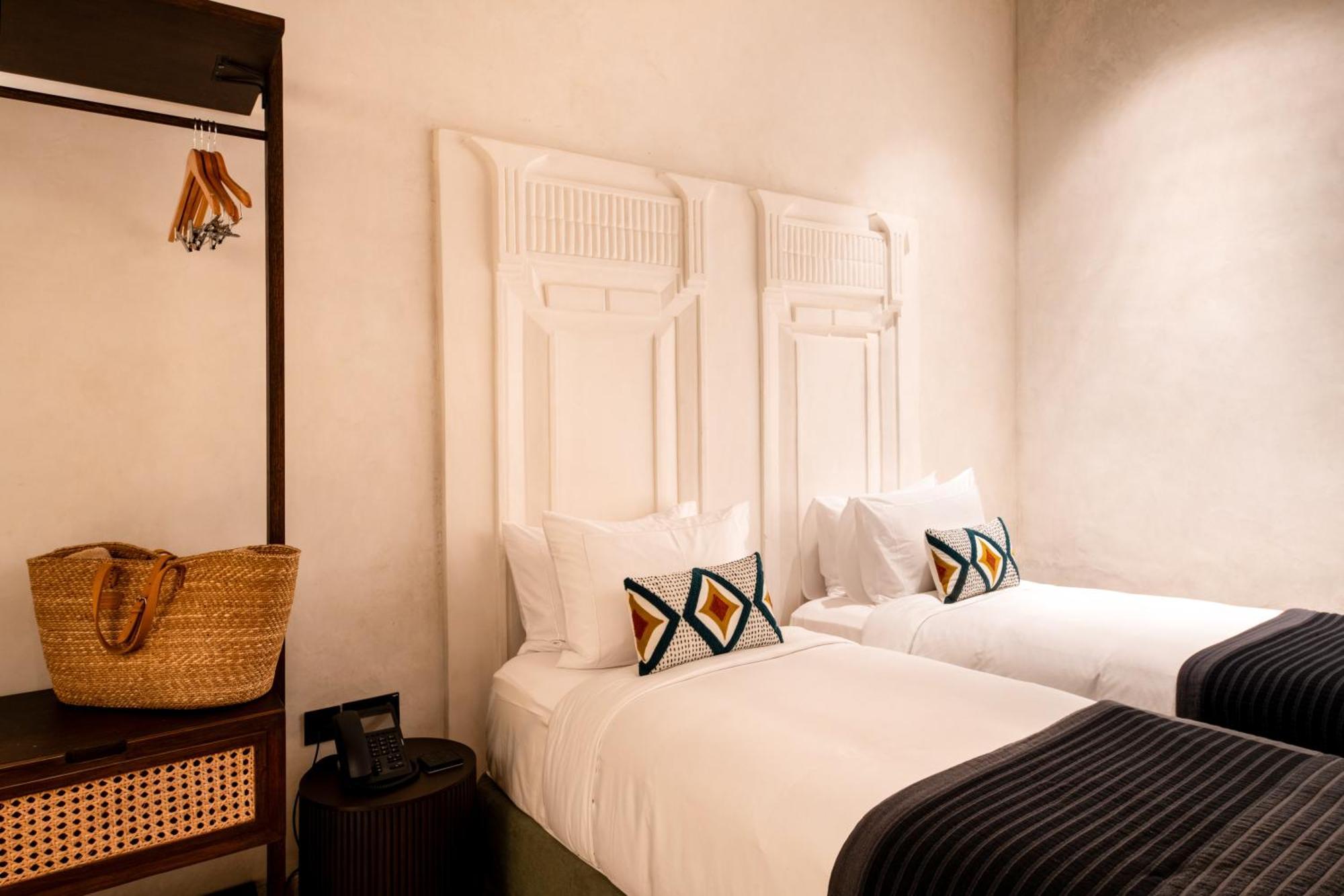 The Neela Boutique Hotel Stone Town 잔지바르 외부 사진