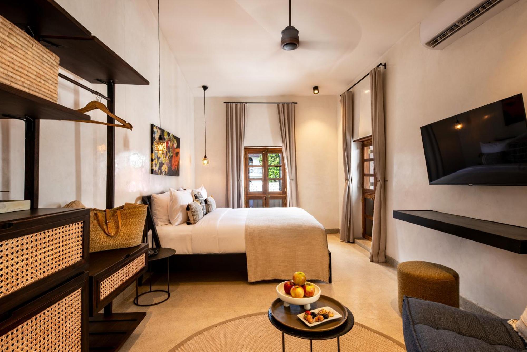The Neela Boutique Hotel Stone Town 잔지바르 외부 사진