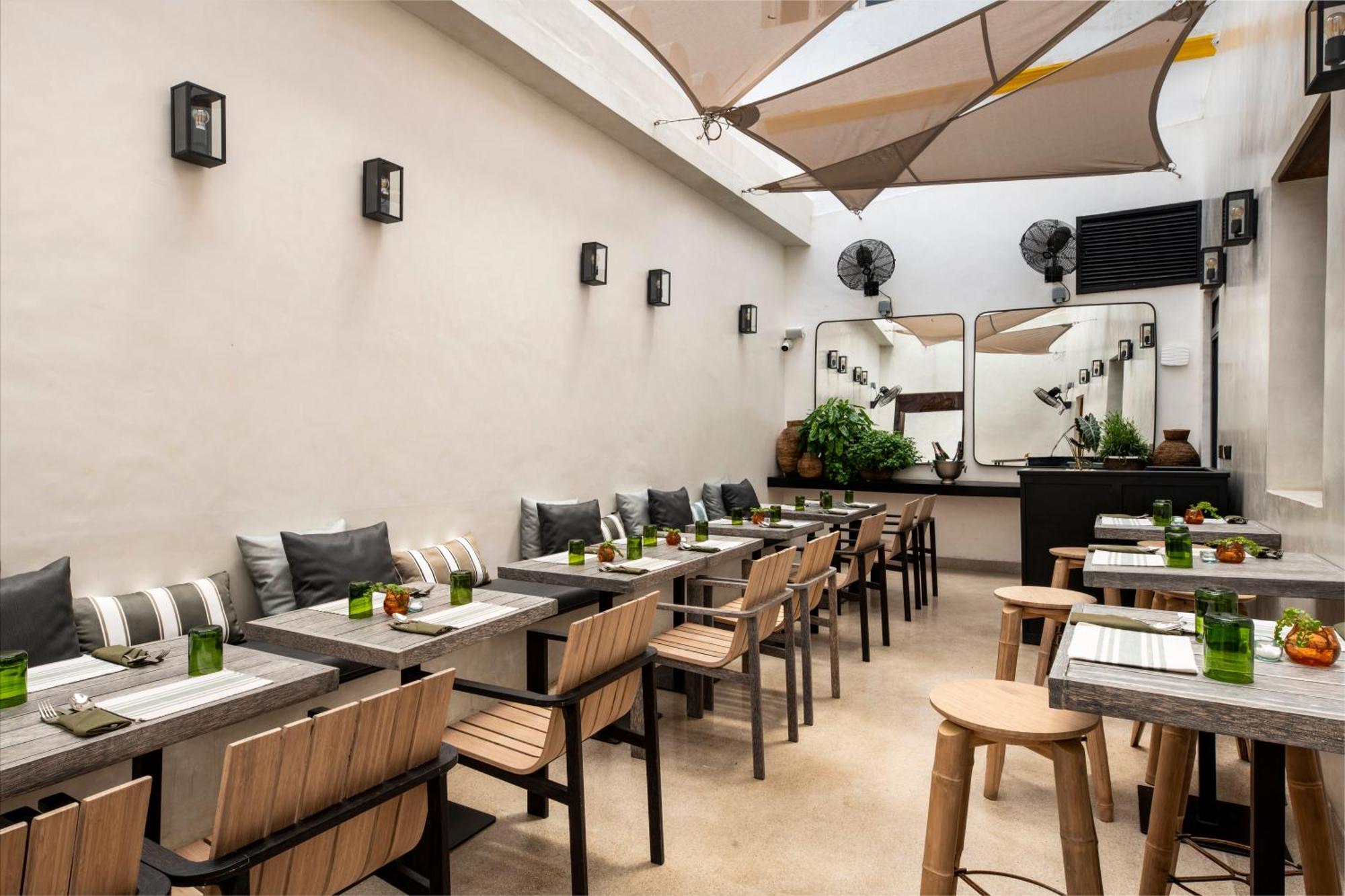 The Neela Boutique Hotel Stone Town 잔지바르 외부 사진